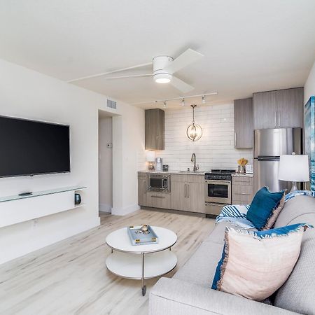 Boutique Vacation Rental Complex At Beach ココアビーチ エクステリア 写真