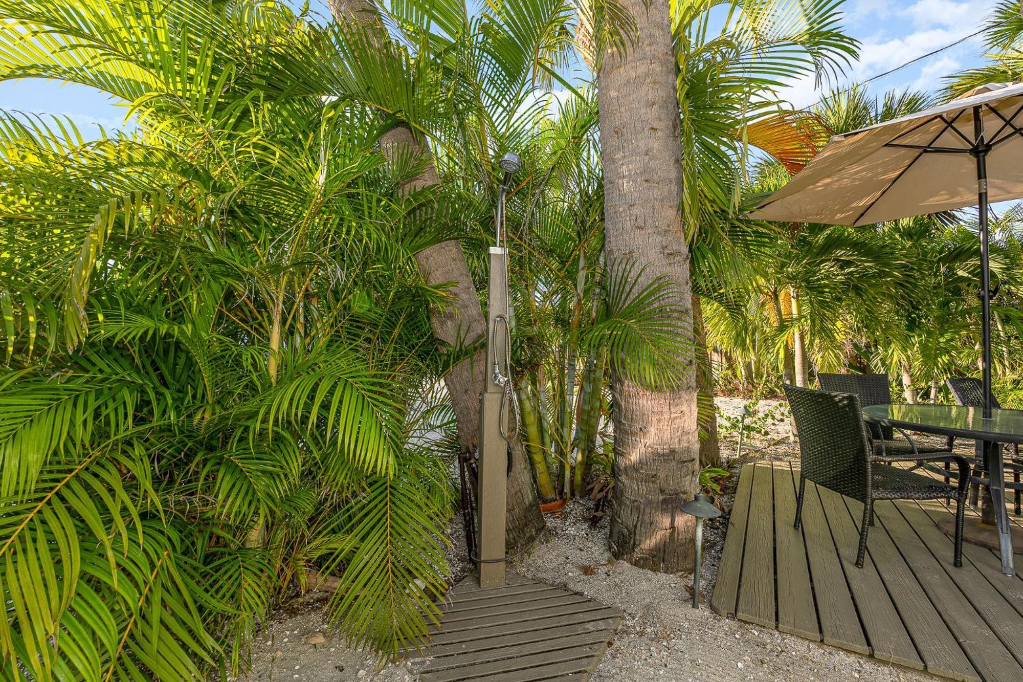 Boutique Vacation Rental Complex At Beach ココアビーチ エクステリア 写真