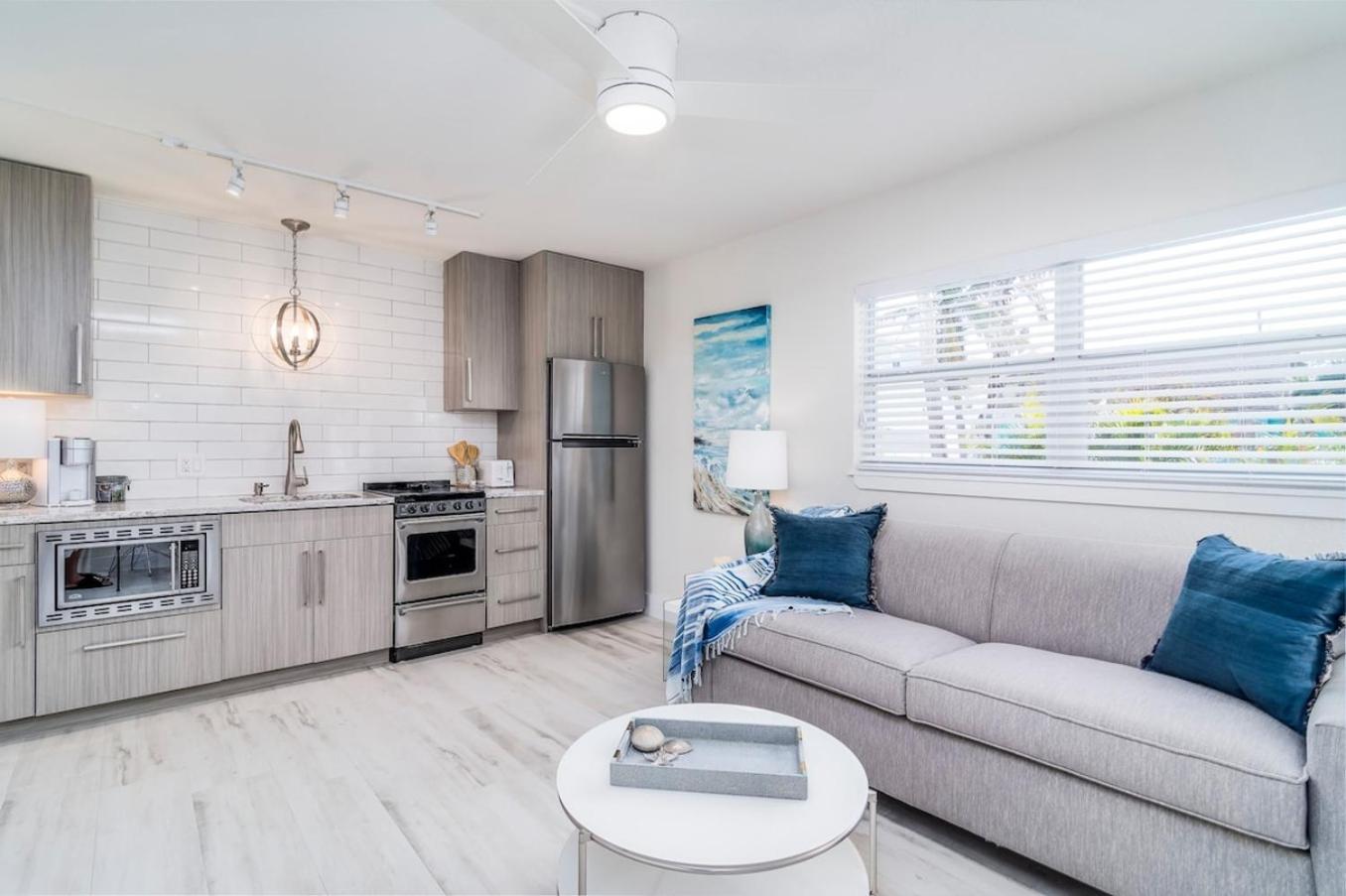 Boutique Vacation Rental Complex At Beach ココアビーチ エクステリア 写真