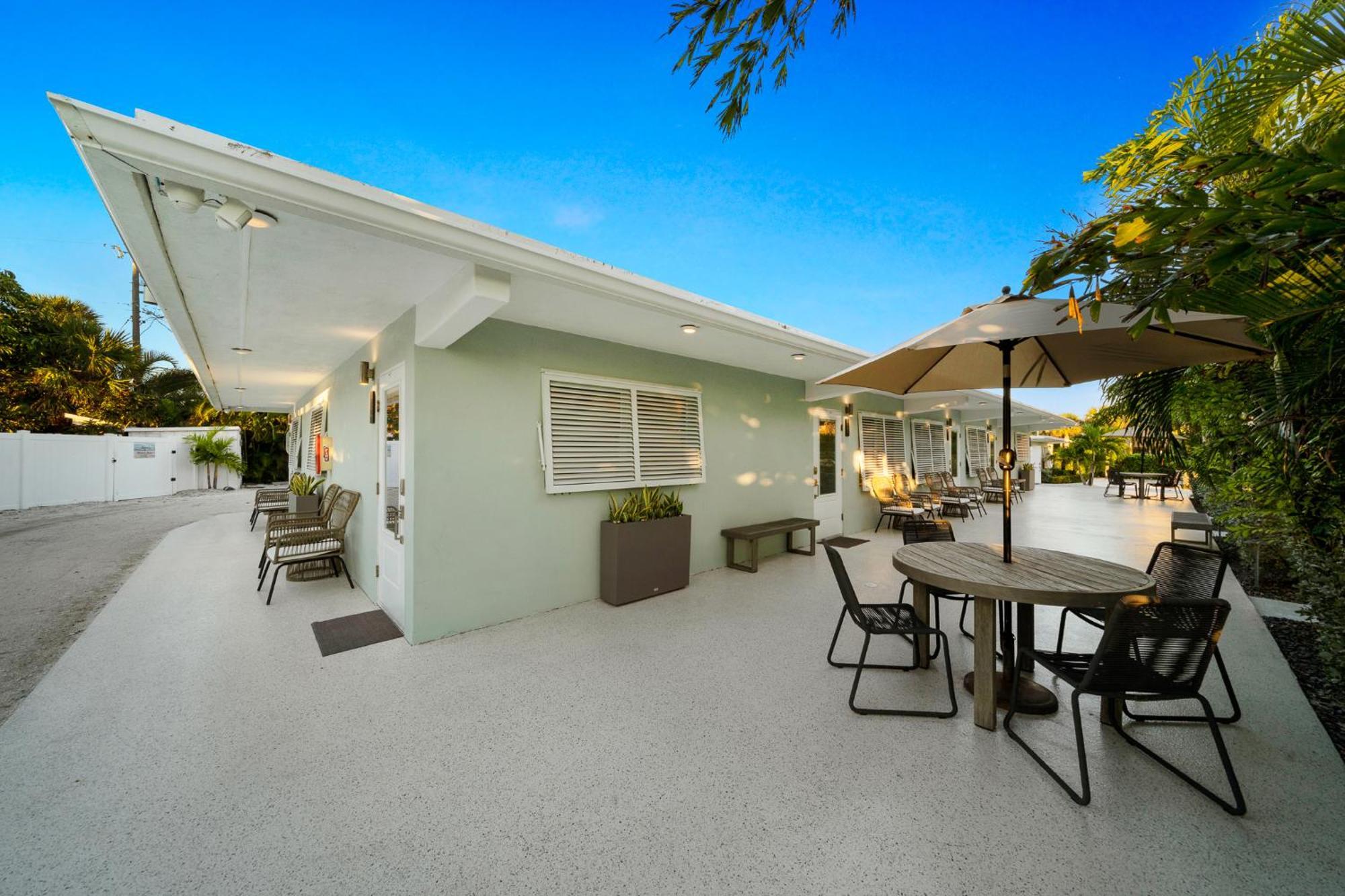 Boutique Vacation Rental Complex At Beach ココアビーチ エクステリア 写真
